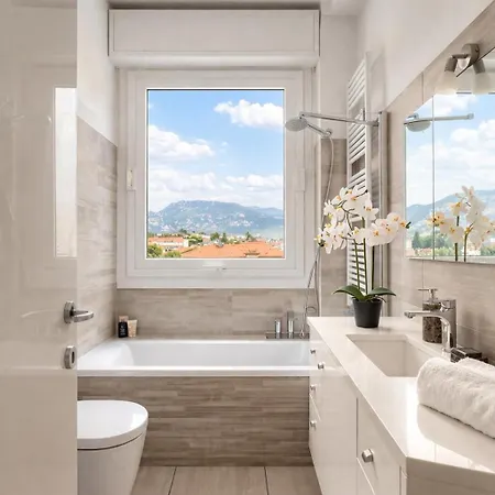 아파트 Cityview By Aura Luxury Collection 코모
